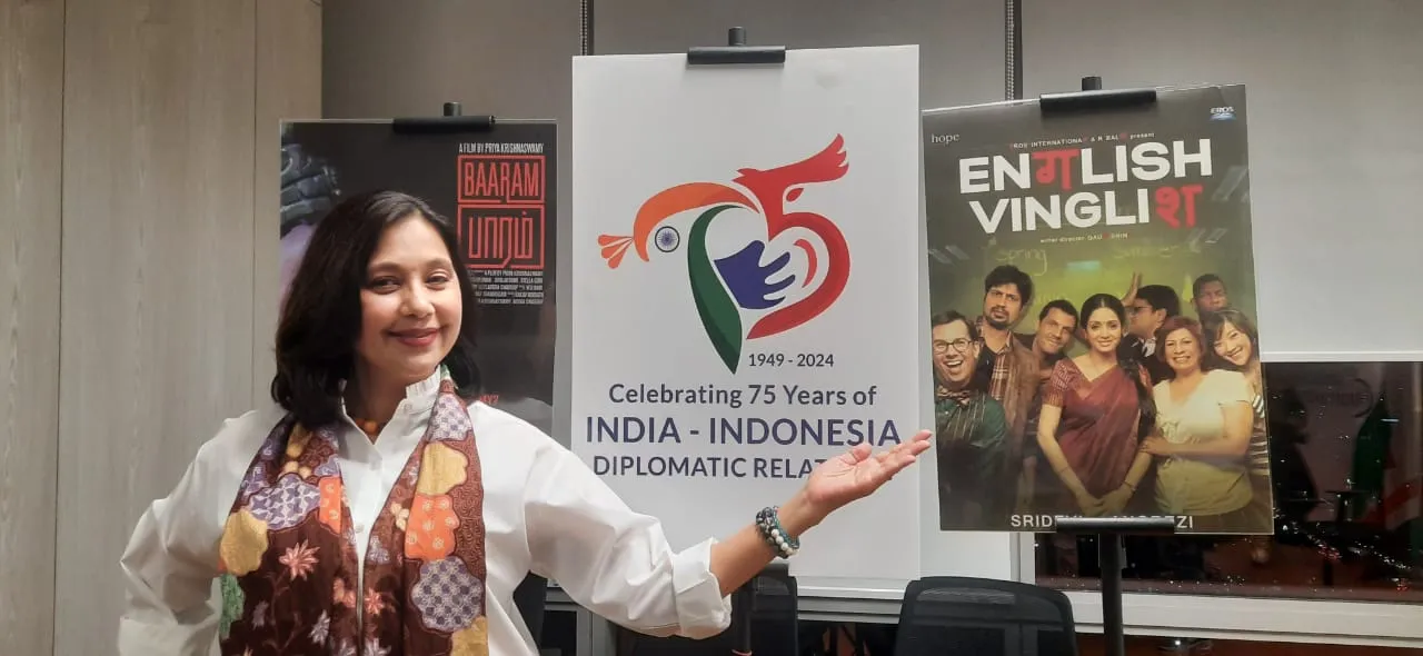 Ayu Azhari Jadi Dubber di Film Drama Komedi India ‘English Vinglish’