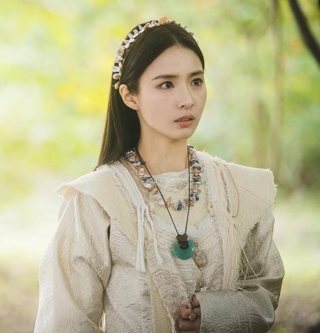Shin Se Kyung. Foto: Dok. Instagram @sjkuksee