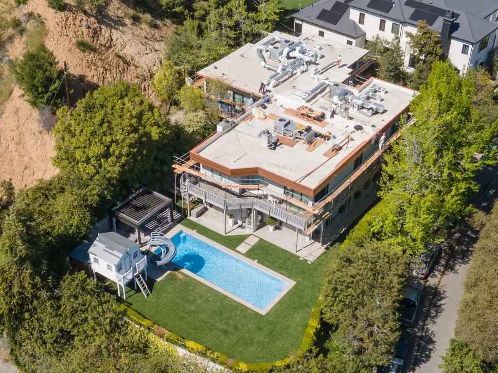Rumah Nicole Kidman dan Keith Urban. Foto : nobyline@backgrid