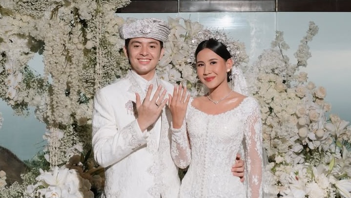Angga Yunanda dan Shenina Cinnamon resmi menikah. Foto: Dok. Instagram @angga