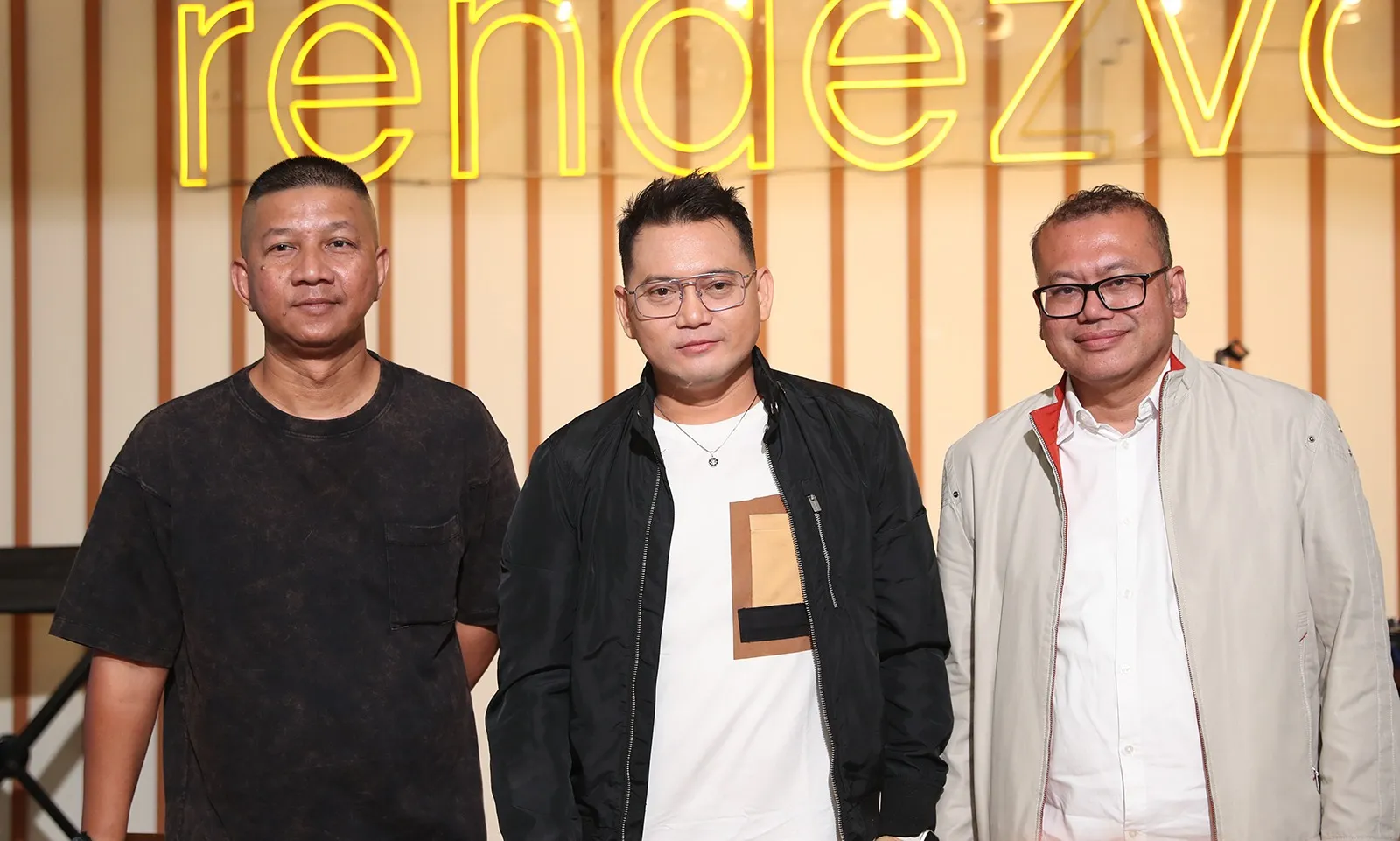 Janji Cinta Sejati Thito Tangguh dalam Lagu ‘Hingga Akhir Nafasku’