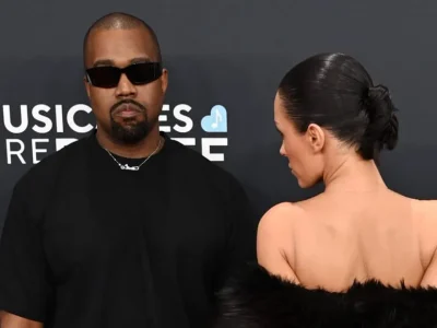 Pacar Kanye West, Bianca Censori hampir bugil di red carpet Grammy Awards 2025. Foto: Dok. Jon Kopaloff/Wireimage