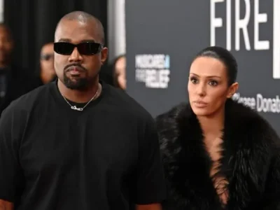 Kanye West dan Bianca Censori menghadiri red carpet Grammy Awards 2025. Foto: Dok. David Fisher/Shutterstock