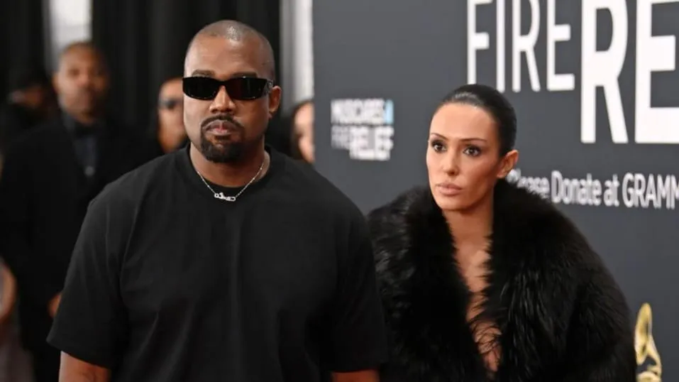 Kanye West Makin ‘Gila’ Mendikte Cara Berpakaian Bianca Censori, Ini Alasannya