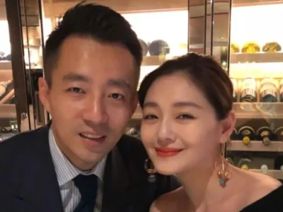 Barbie Hsu dan mantan suaminya, Wang Xiaofei. Foto: Dok. Weibo