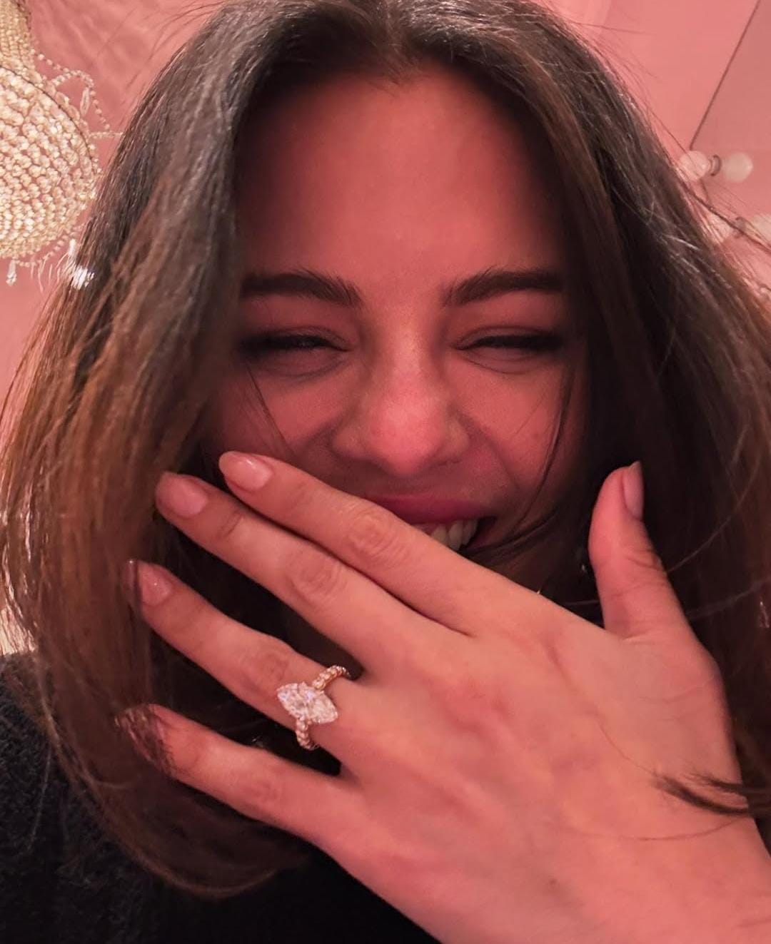 Soap nails ala Selena Gomez. Foto: Dok. Instagram @selenagomez