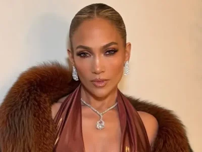 JLo kini resmi berstatus single. Foto: Dok. Instagram @jlo