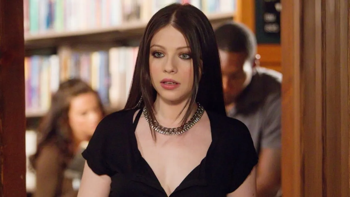 Belum Lama Transplantasi Hati, Michelle Trachtenberg ‘Gossip Girl’ Meninggal