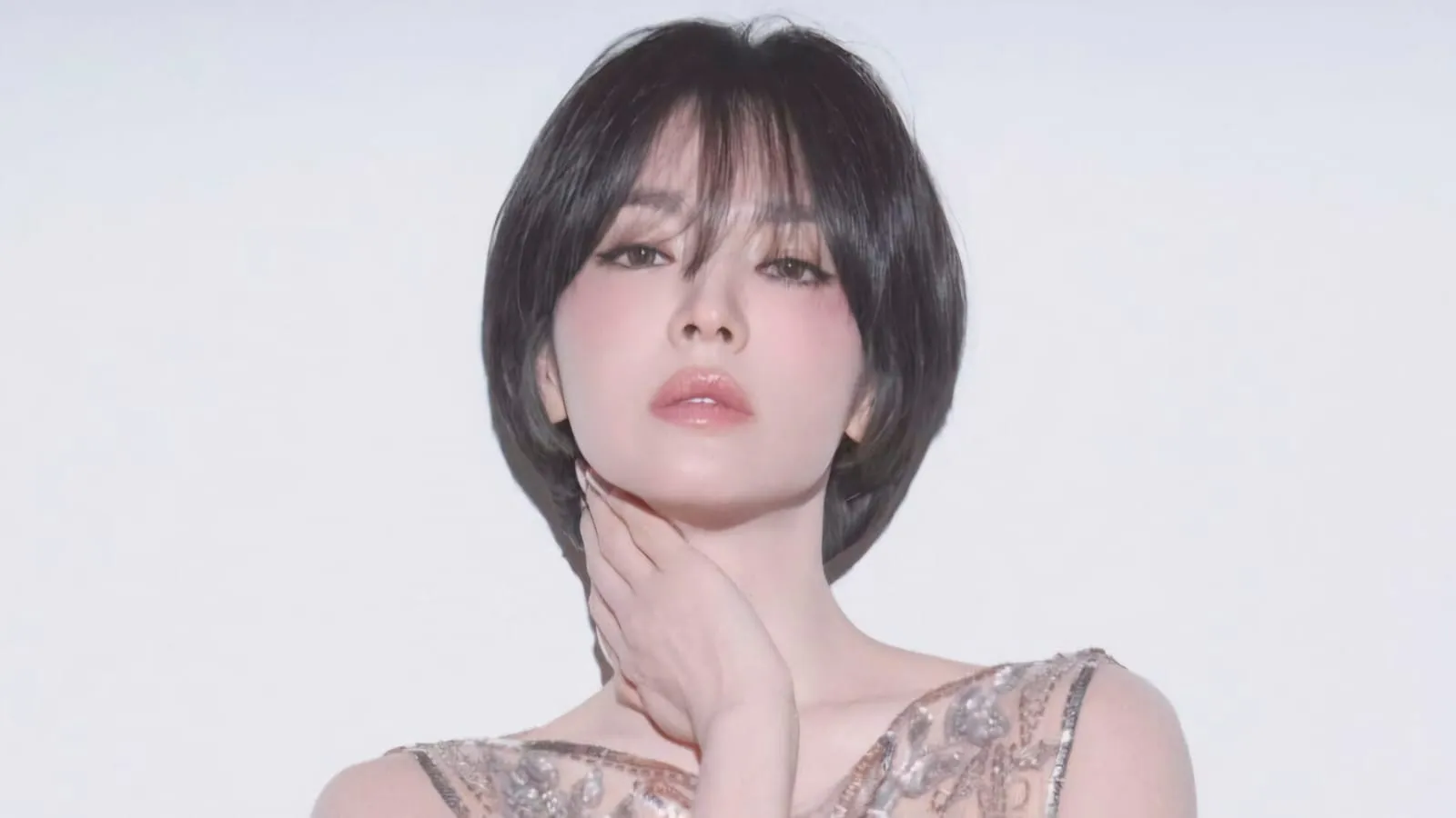 Cantik Alami Tanpa Oplas, Song Hye Kyo Tidak Takut Menua