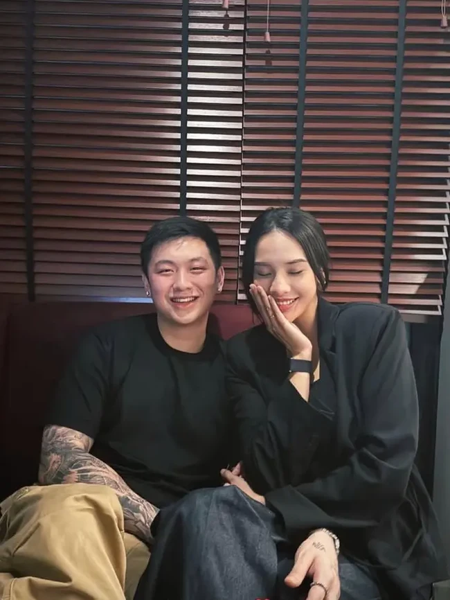 Tora dan Anya (Foto: Instagram/torawidjaja/anyageraldine)