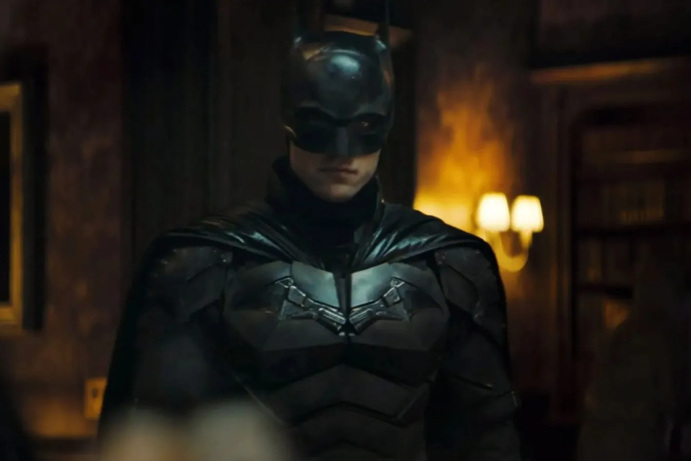 Bukan Robert Pattinson, James Gunn Kenalkan Batman Baru DCU