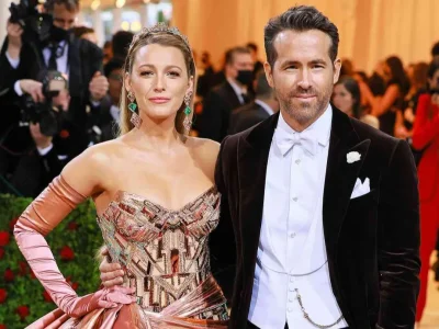 Blake Lively dan Ryan Reynolds pergi liburan (Foto: Theo Wargo/WireImage)
