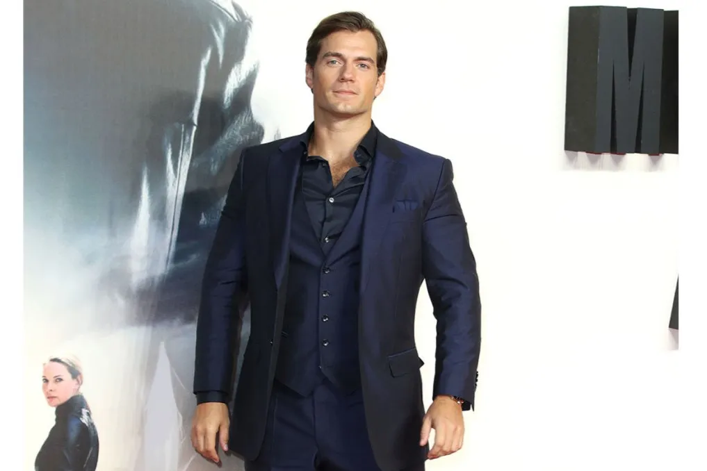 Rumor Henry Cavill Join Marvel, Jadi Richard Rider di Serial ‘Nova’