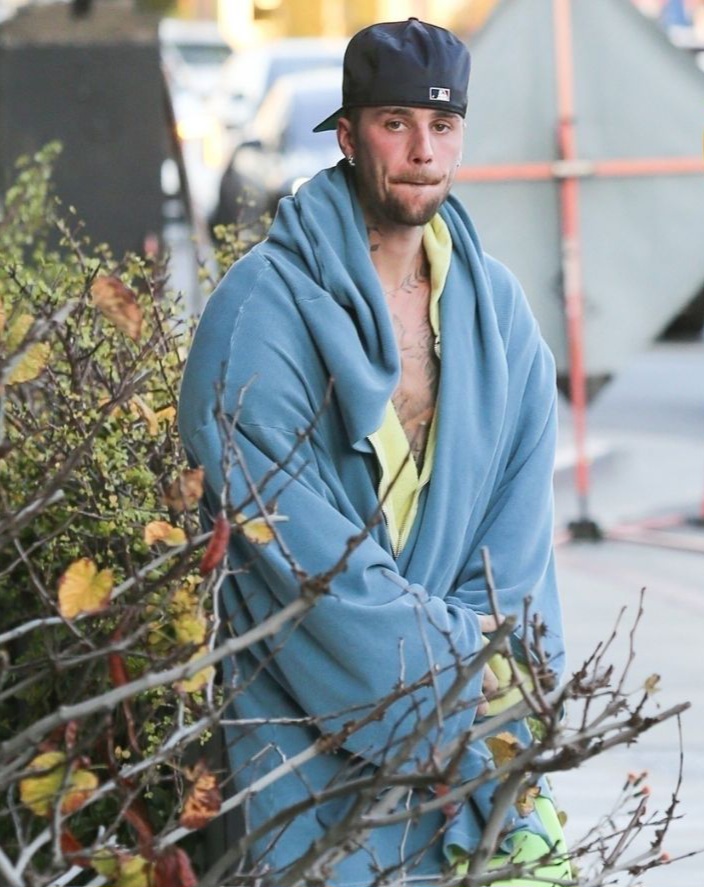 Penampilan Justin (foto: BACKGRID)