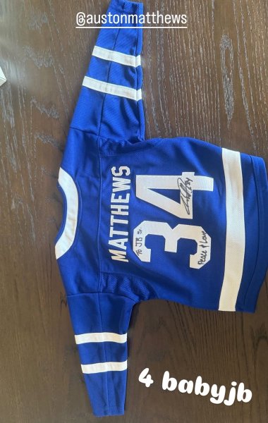 Jersey untuk Jack (Foto: Instagram/justinbieber)