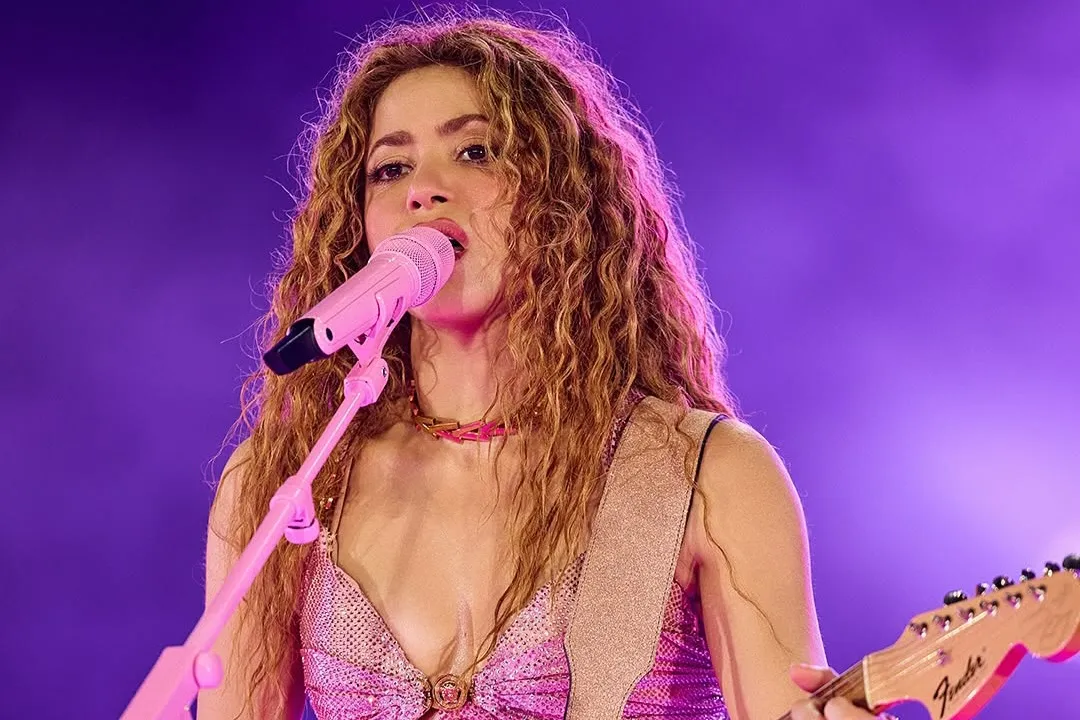 Batal Konser di Peru, Shakira Dilarikan ke Rumah Sakit