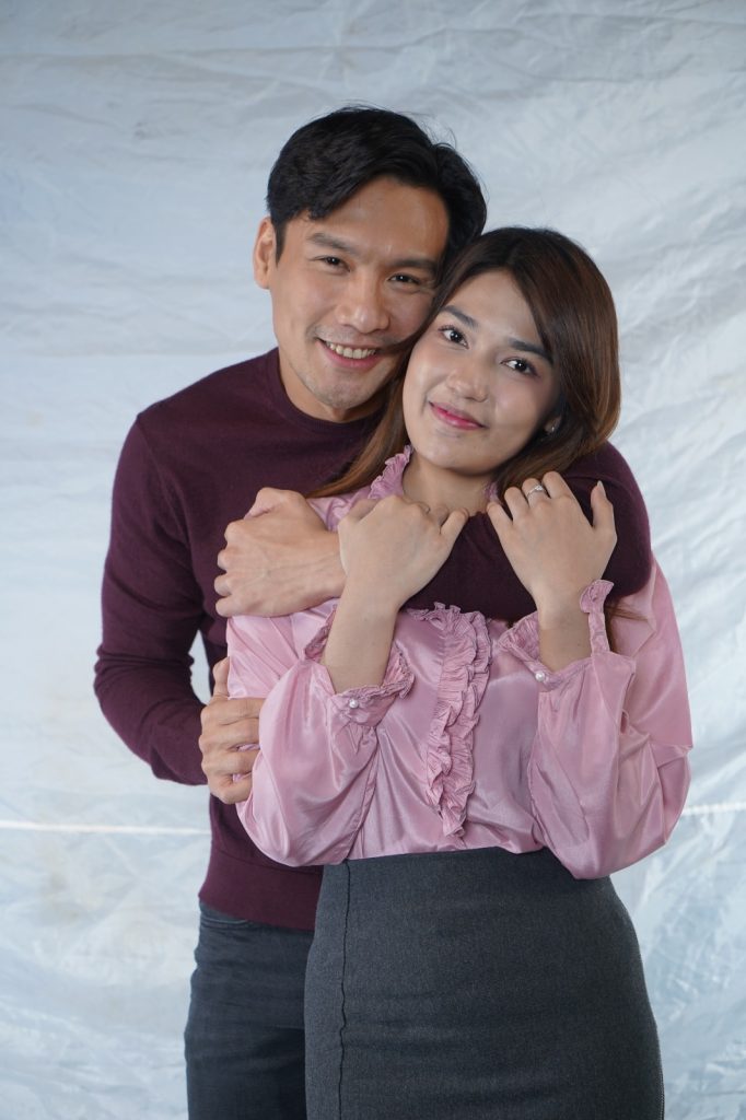 Fendy Chowdan dan Hanisah Halim membintangi serial 'Hati Ketiga'. (Foto: IST)