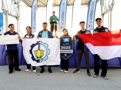 Mahasiswa ITS menjuarai International Roboboat Competition (IRC) 2025. (Foto: Dok. Pri)