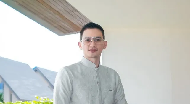 Rezky Aditya Positif DBD saat Jalani Ibadah Umrah