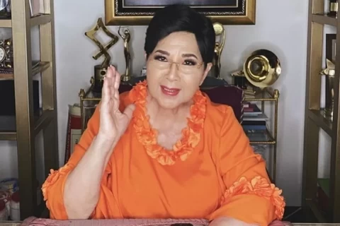 Titiek Puspa Alami Pecah Pembuluh Darah, Pingsan di Lokasi Syuting