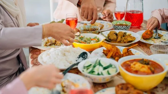 Lebaran Sehat, Ini Tips Menjaga Pola Makan Setelah Ramadan