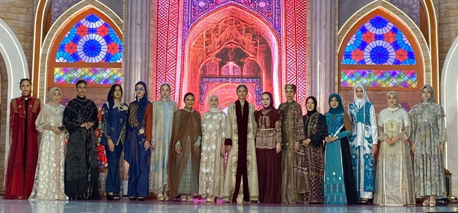 Inspirasi Outfit Hari Raya dari Para Desainer Sambut Lebaran 2025