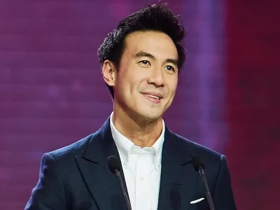 Daniel Mananta meraih penghargaan Inspiring Celebrity of the Year. Foto : Instagram/danielmanantanetwork