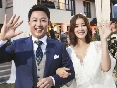 Lee Si Young dan suaminya, Cho Seung Hyun. Foto: Dok. Noblesse