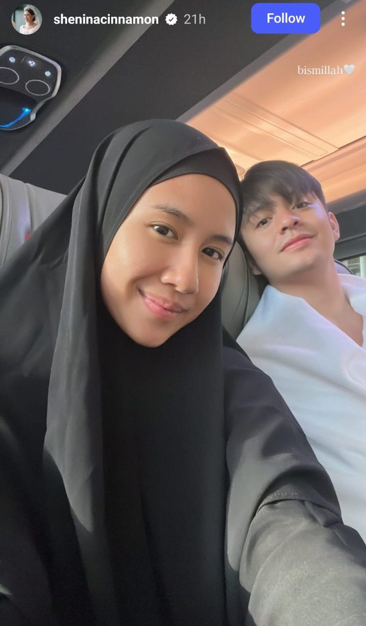 Angga dan Shenina berangkat umrah. Foto: Dok. Instagram @Sheninacinnamon