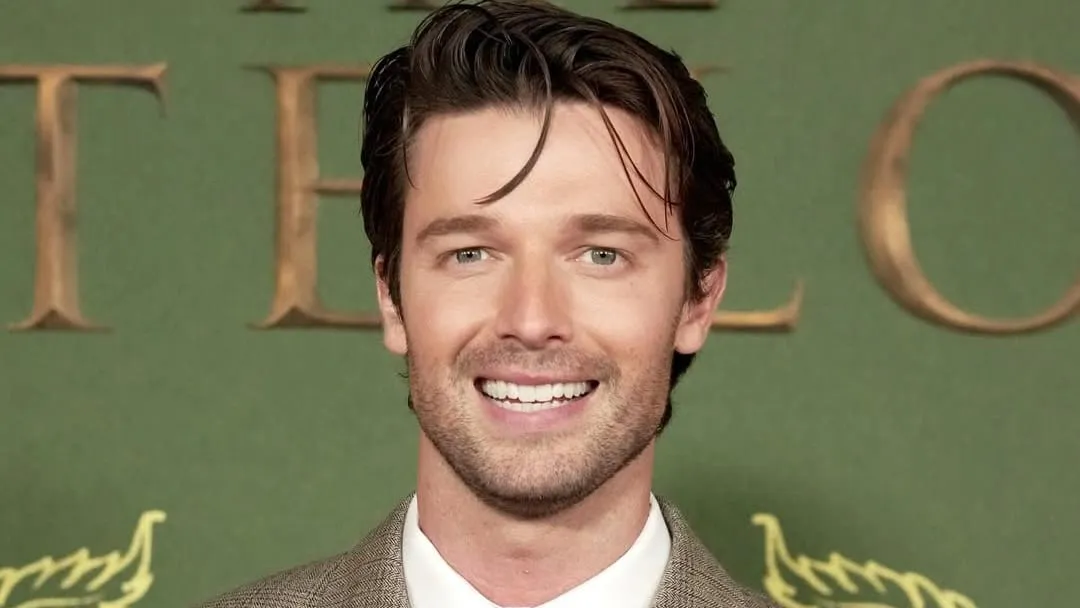 Terlalu Vulgar! Patrick Schwarzenegger Ogah Nonton ‘The White Lotus 3’ Bareng Keluarga