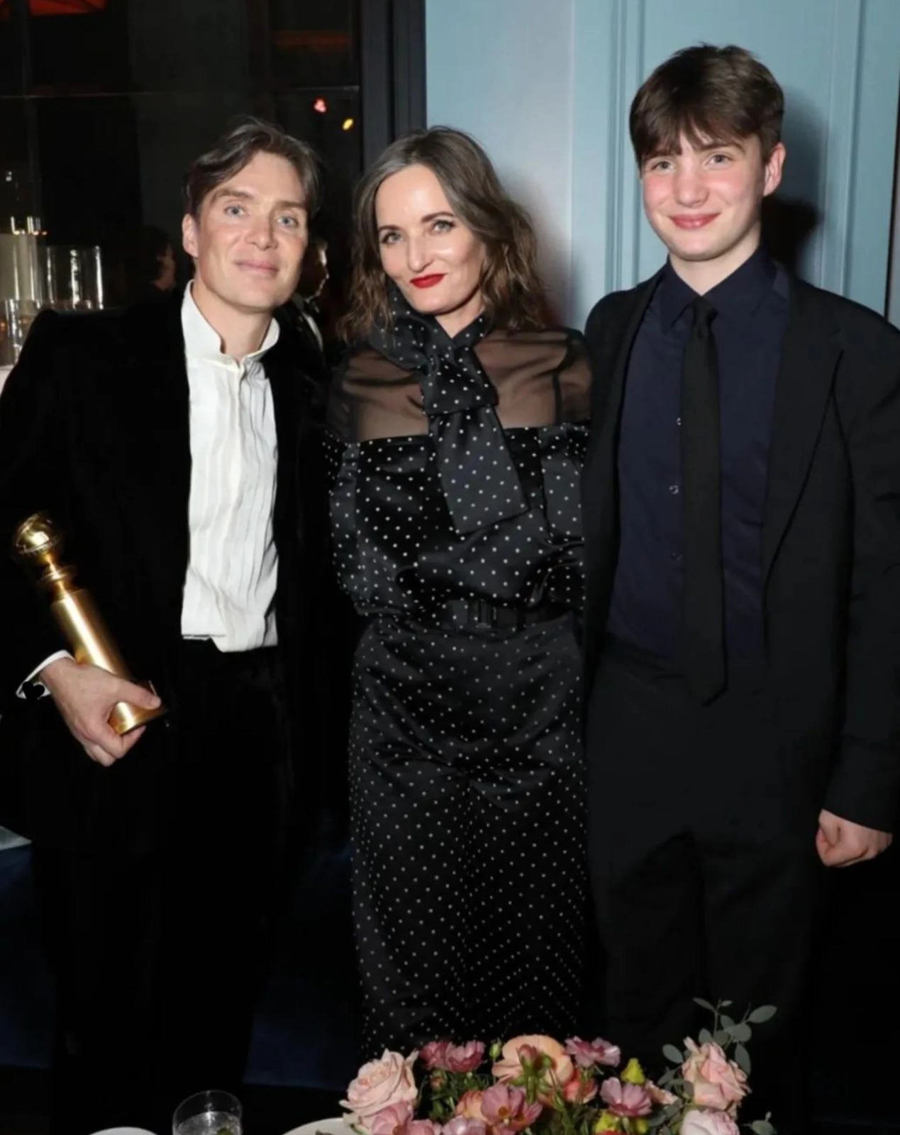 Cillian dan Yvonne bersama anak (Foto: AP)