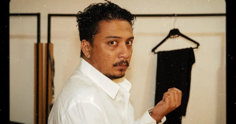 Sal Priadi Ungkap Kedekatan dengan Dua Korban Tragedi Cartenz
