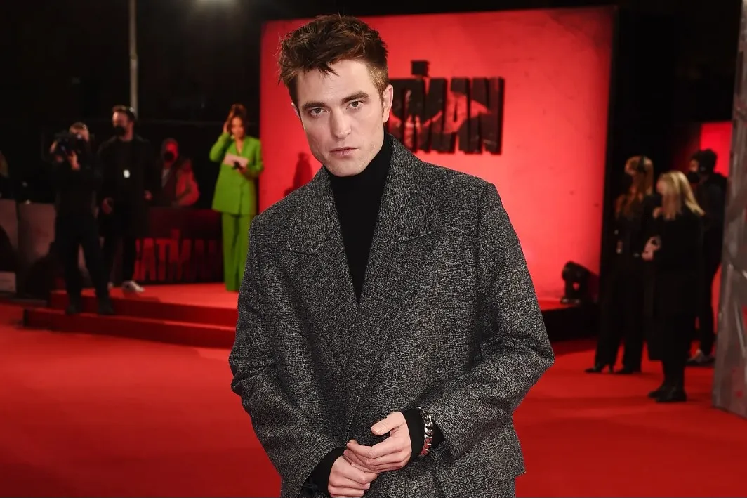 Pernah Jadi Vampir, Robert Pattinson Takut Nonton Film Horor