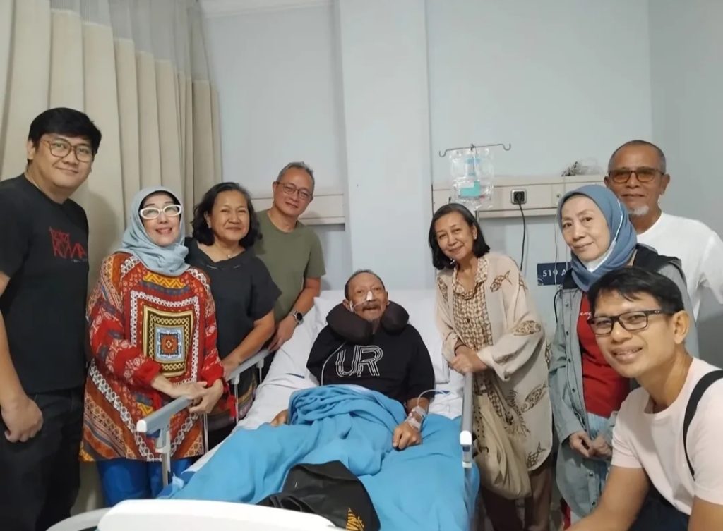 Subarkah saat dijenguk belum lama ini (Foto: Instagram/rangamaru)