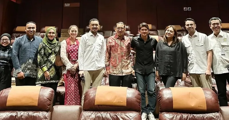 Film ‘Timur’ Iko Uwais-Raffi Ahmad Dipuji Menteri Kebudayaan