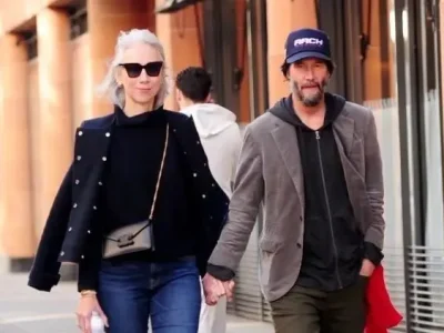 Keanu Reeves dan Alexandra Grant kepergok kencan di London. Foto : Istimewa