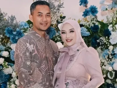 Zaskia Gotik dan suami, Sirajuddin Mahmud (Foto: Instagram/zaskia_gotix)