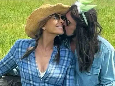 Billy Ray Cyrus dan Elizabeth Hurley. Foto : Instagram/ELIZABETH HURLEY