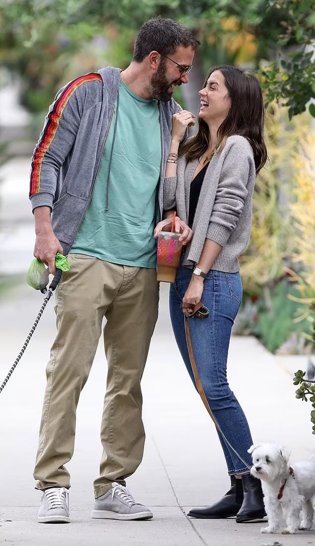 Ana dan Ben Affleck. Foto: Dok. Backgrid