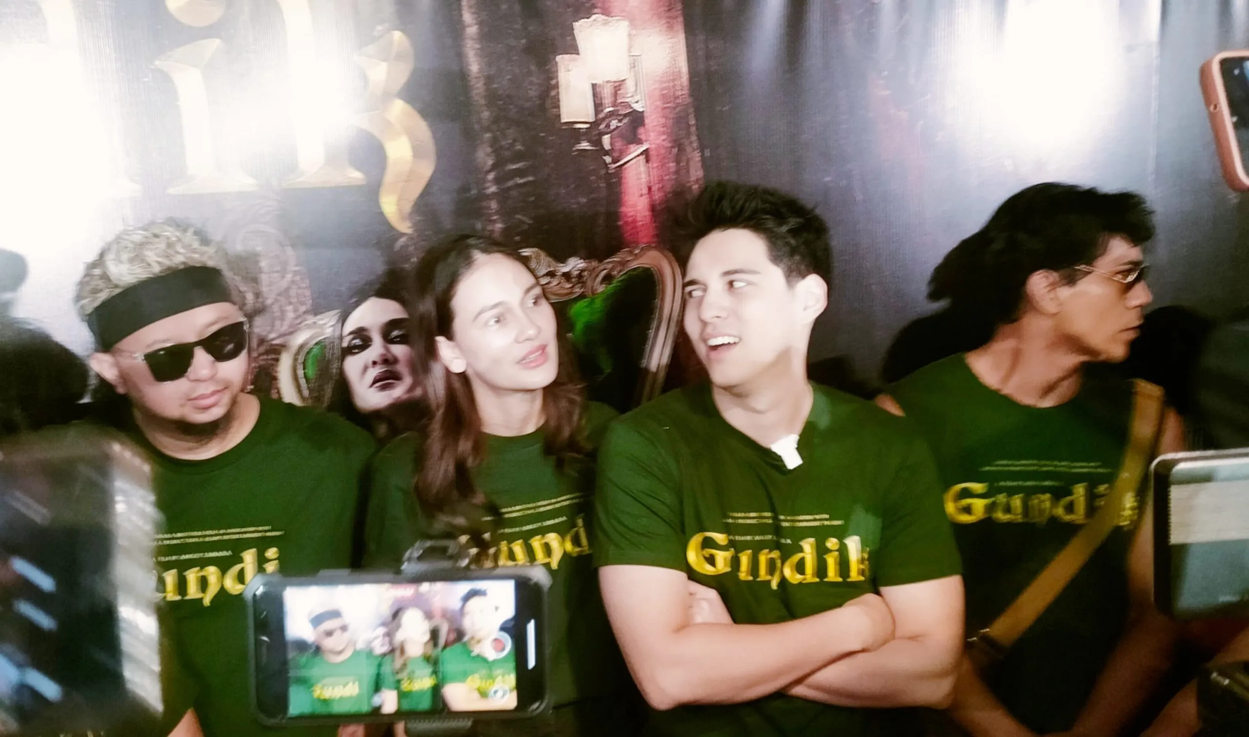 Luna Maya-Maxime Bouttier Saling Goda di Promosi Film ‘Gundik’