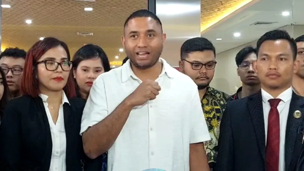 Rayen Pono Naik Pitam, Ucapan Ahmad Dhani Dianggap Melecehkan