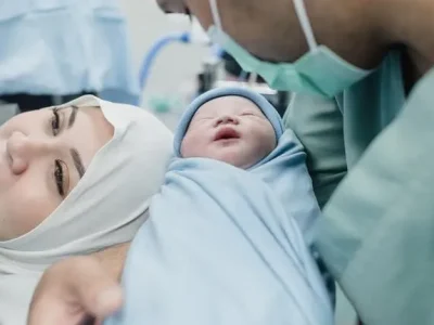 Kesha Ratuliu melahirkan anak ketiga. Foto : Instagram/kesharatuliu05