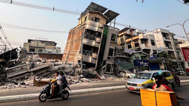 Gempa Myanmar. Foto : REUTERS/Stringer