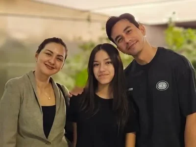 Donna Agnesia (kiri) membuktikan bahwa tampil sehat dan bugar di usia 46 bukan cuma impian. (Foto: Dok. Pri)