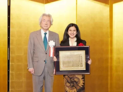 Sastia Prama Putri saat menerima ando momofuku award 2024. (Foto: Dok. Pri)