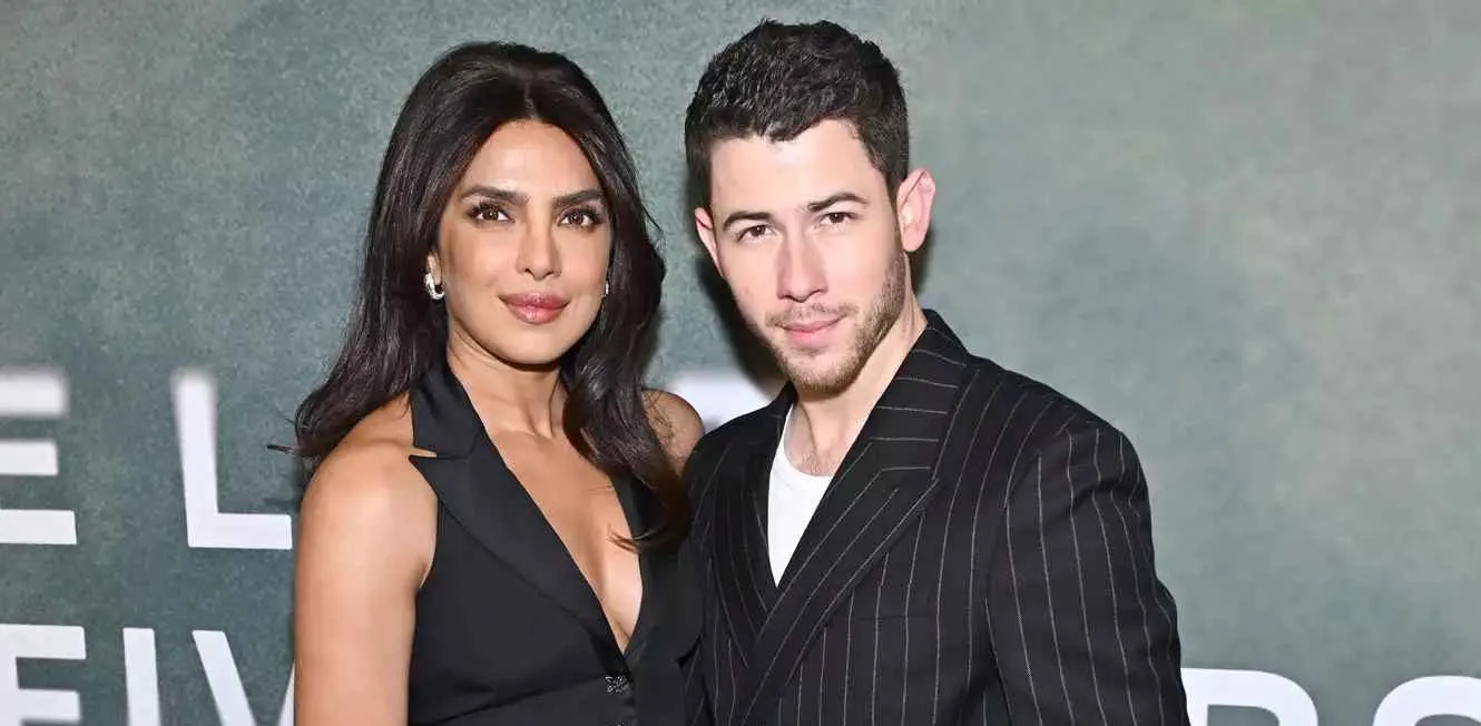 Didampingi Priyanka Chopra, Nick Jonas Debut di Broadway