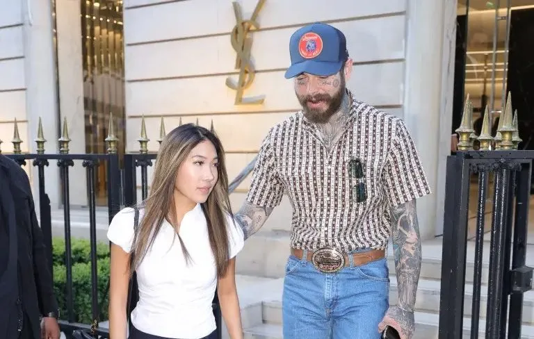 Baru Putus Tunangan, Post Malone Kepergok Mesra dengan Pacar Baru