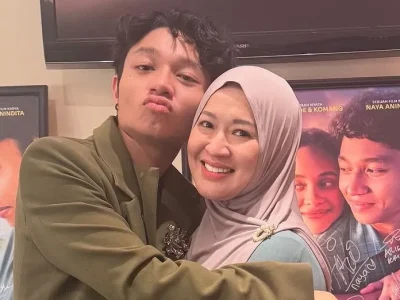 Okie Agustina memutuskan untuk kembali ke dunia akting. Foto : Instagram/okieagustina_