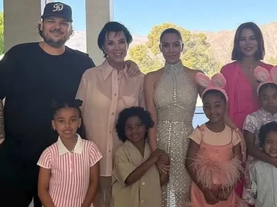 Kim Kardashian dan keluarga merayakan Paskah. Foto : Instagram/krisjenner