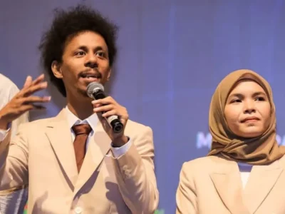 Istri Raim Laode selalu ingatkan suami untuk mengutamakan Tuhan. Foto: Dok. Instagram @raimlaode